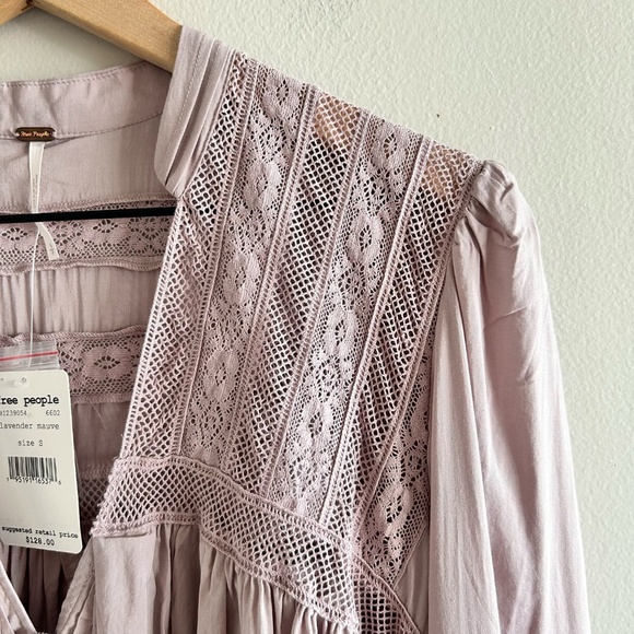 Free People Esme Button-Down Blouse | Lavender Mauve | Size Small | New with Tag - Picture 7 of 16